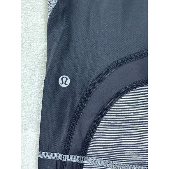 Lululemon Run Inspire Crop II Leggings Size 4 - Picture 6 of 8